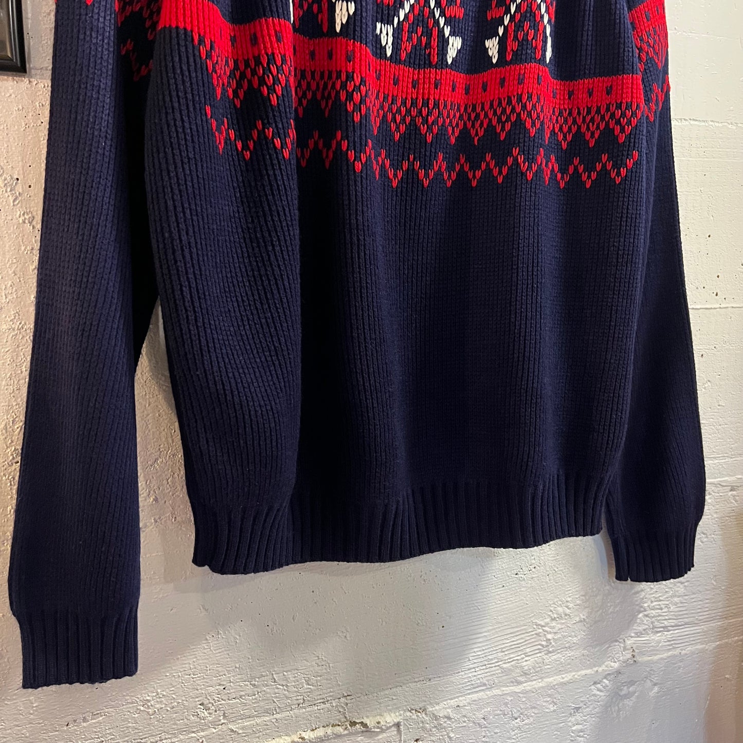 Vintage 70’s JCPenney Fair Isle Geometric Patterned Knit Raglan Sweater - Size Medium - Red/Navy/White