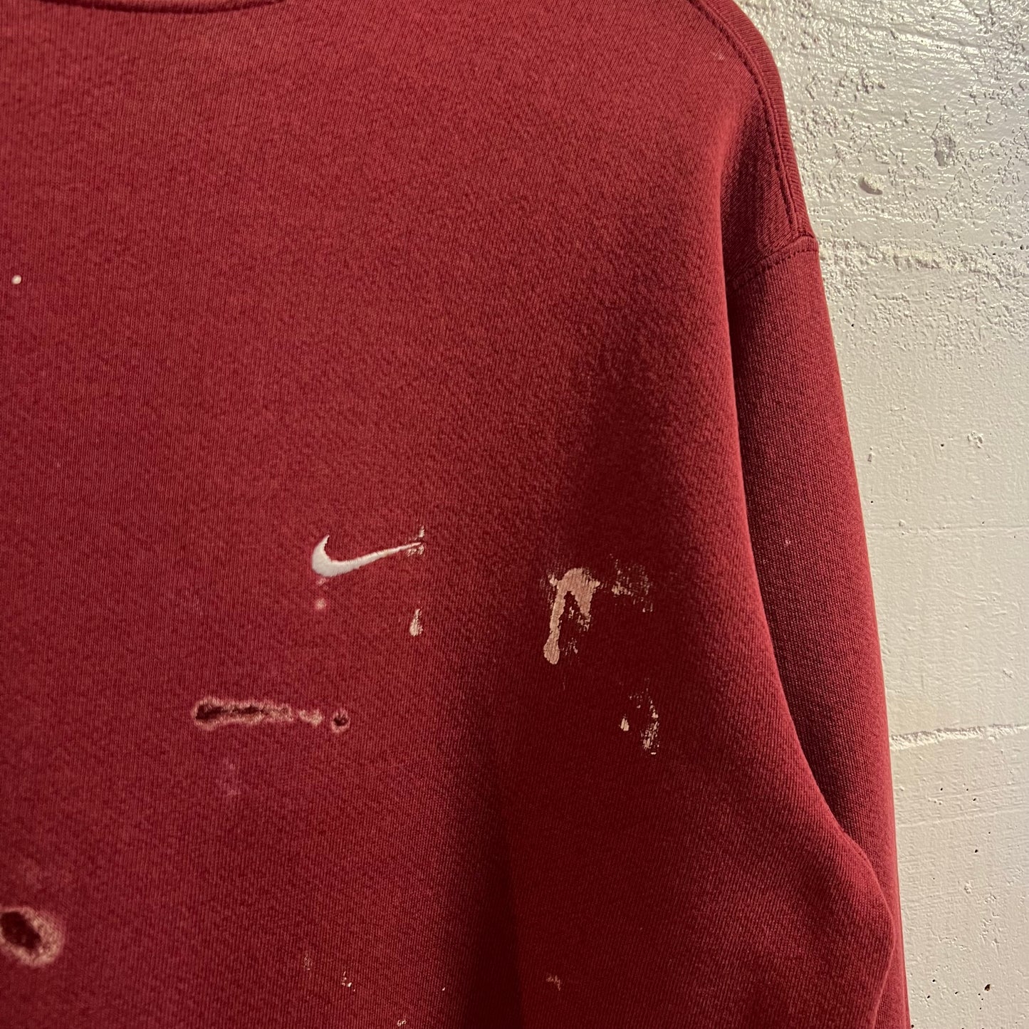 Vintage 2000's Nike Distressed Mini Swoosh Crewneck Sweatshirt - Size Medium - Maroon
