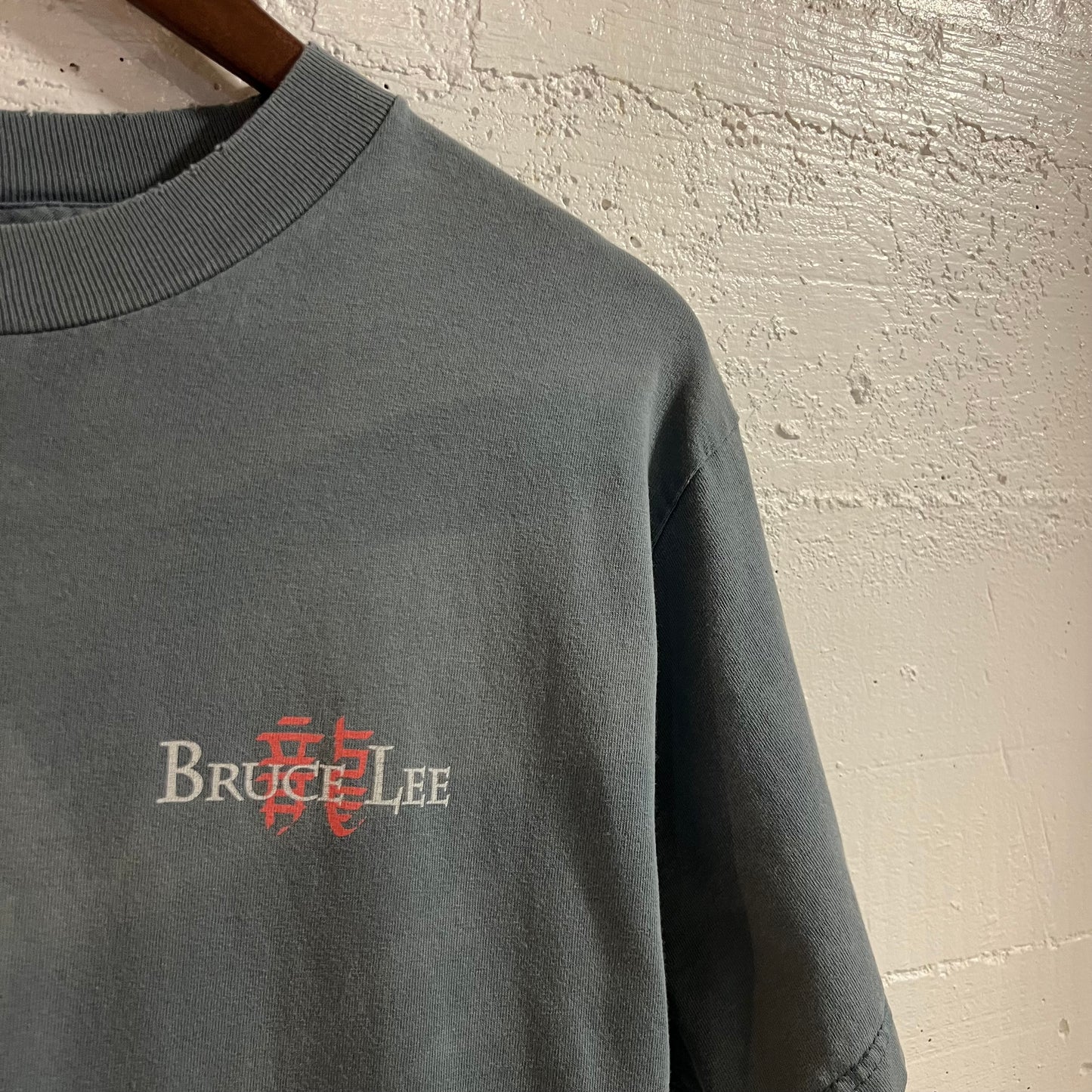 Vintage 90’s Distressed/Faded Bruce Lee The Dragon Graphic T-Shirt - Size Medium - Made In USA - Faded Black/Blueish Green