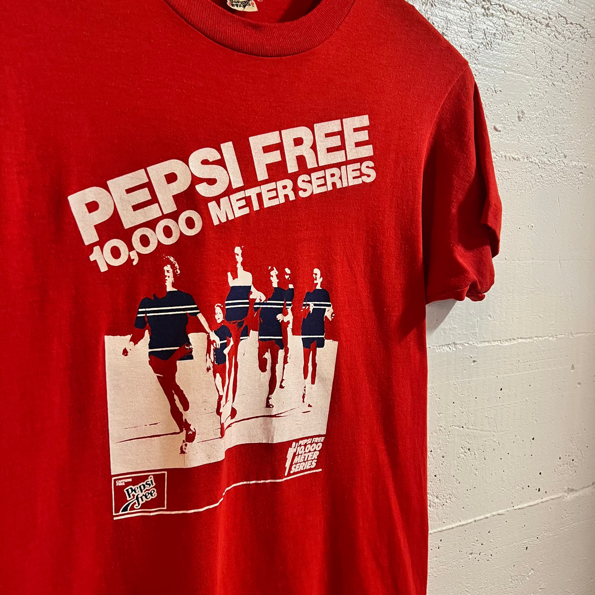 Vintage 80’s Pepsi Free 10,000 Meter Series Run Single Stitch T-Shirt - Size Medium - Made In USA - Red/White/Blue