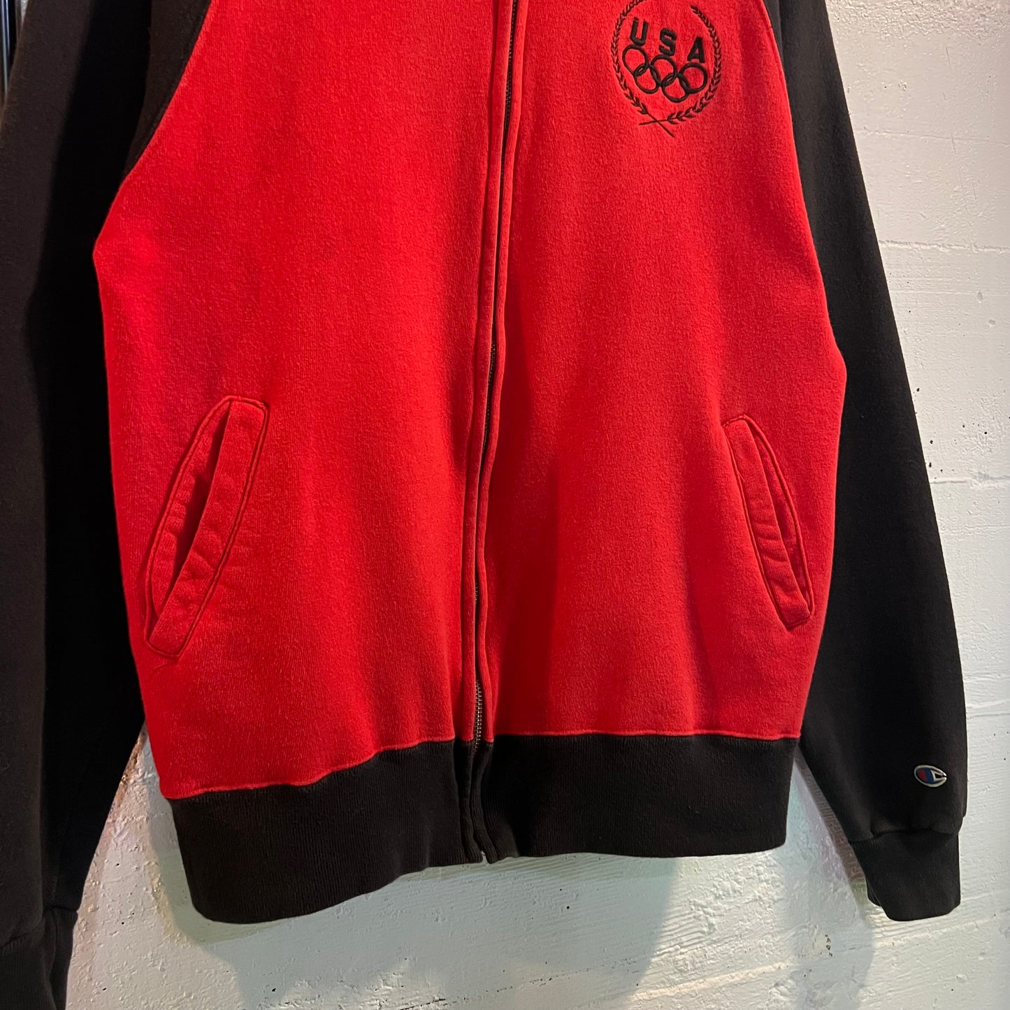 Vintage Embroidered Champion Olympic Zippered Crewneck Sweatshirt - Size Large - Made In USA - Black/Red