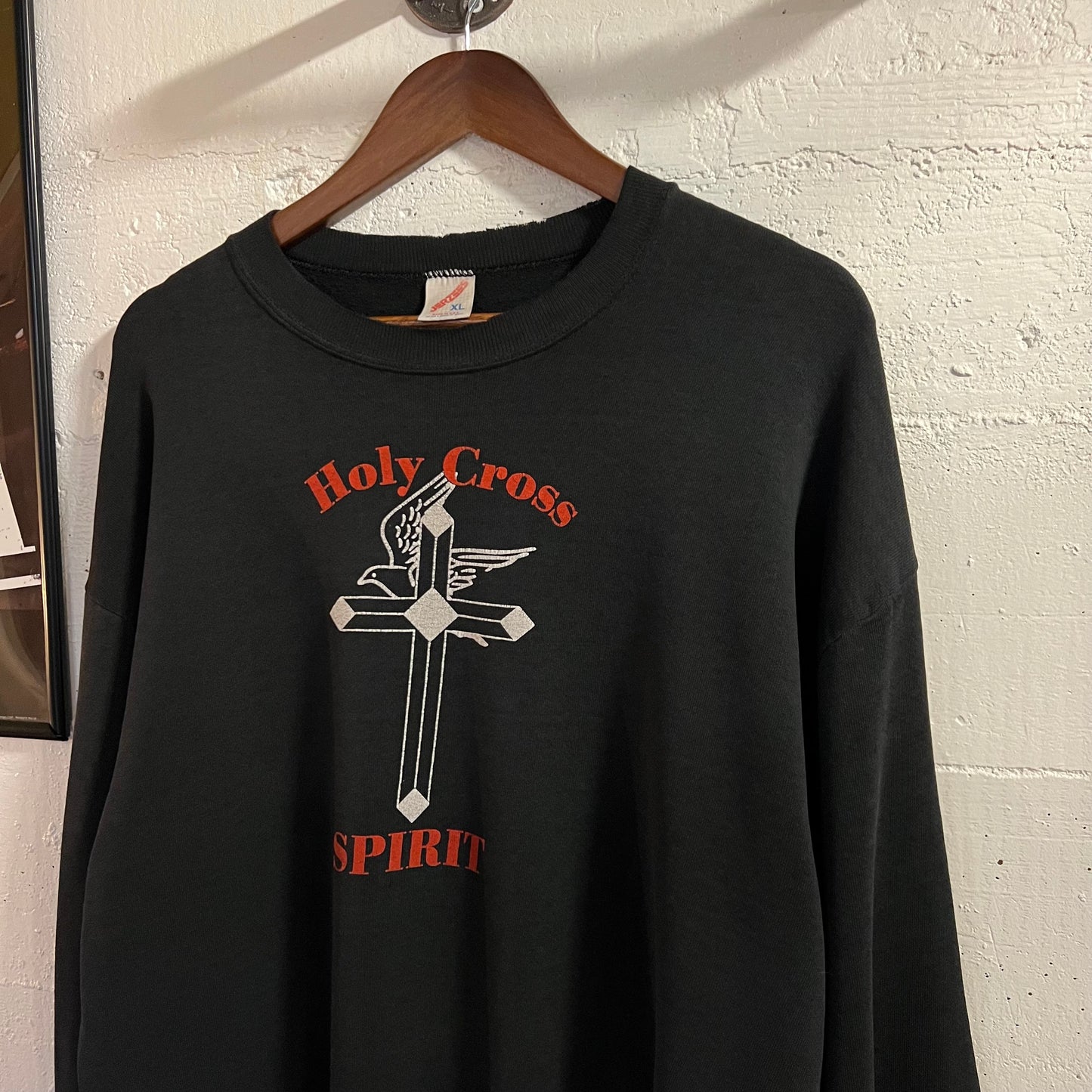 Vintage 90's Distressed Holy Cross Collegiate Crewneck Sweatshirt - Size XL - Made In USA - Black
