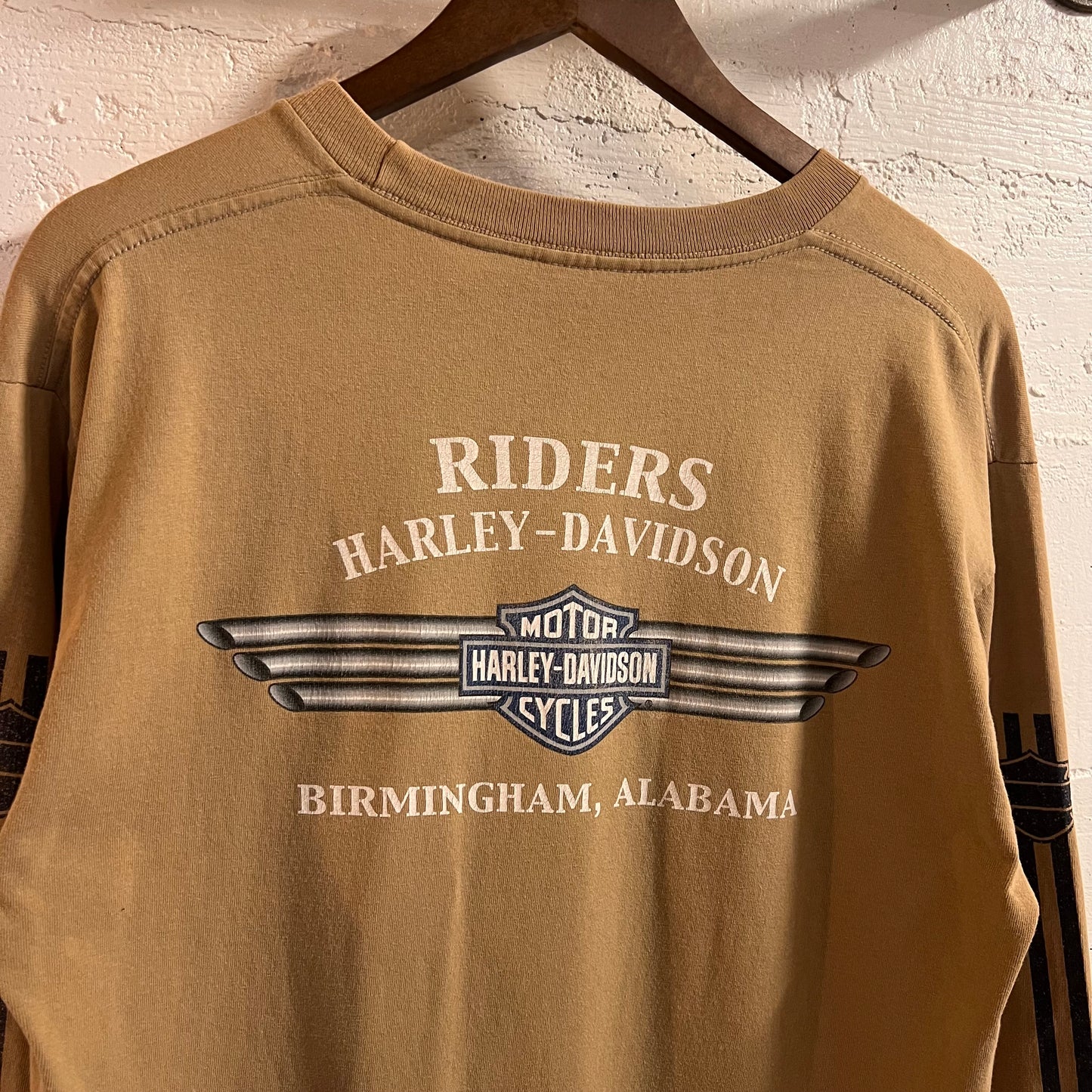 Vintage 2004 Harley Davidson ‘Riders’ Birmingham, Alabama Long Sleeve T-Shirt - Size Large - Tan/Grey