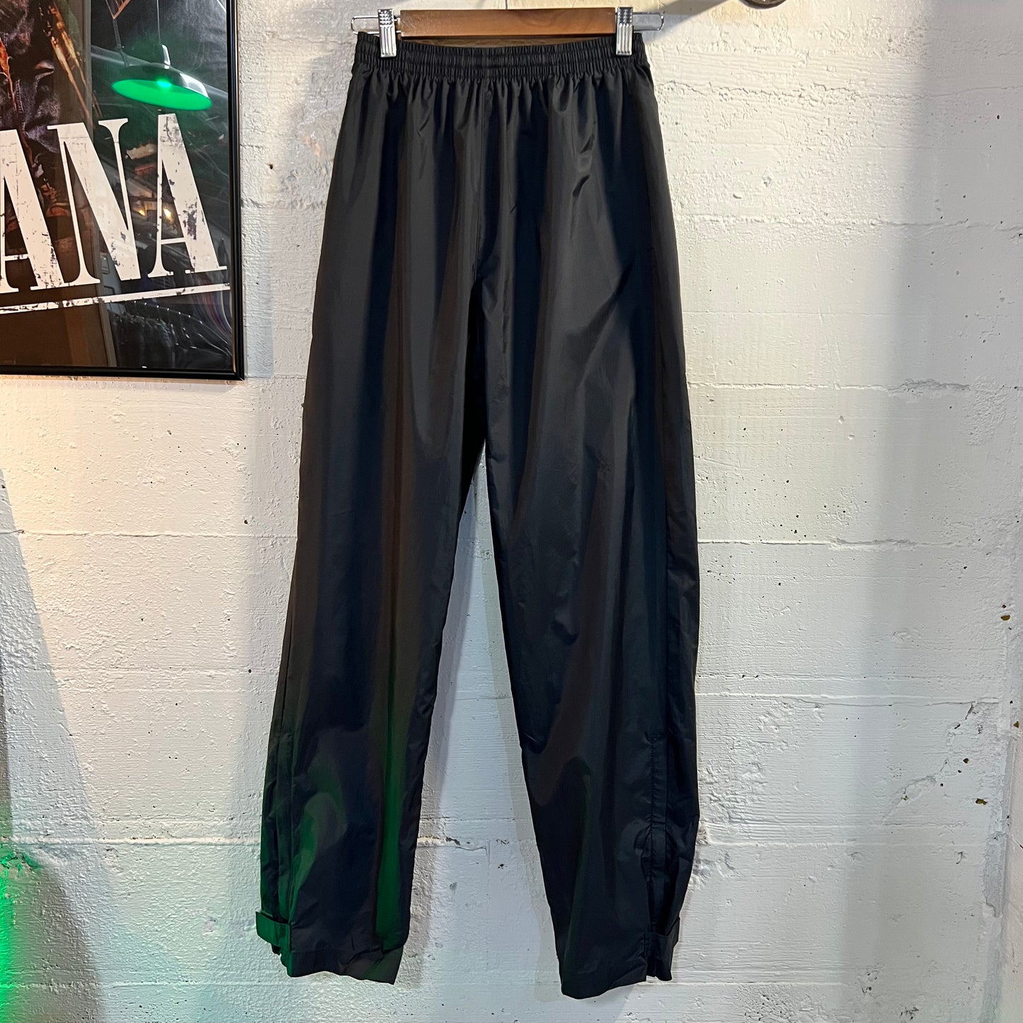 Vintage Columbia Sportswear Women's Packable Waterproof Pants - Size Small - Navy