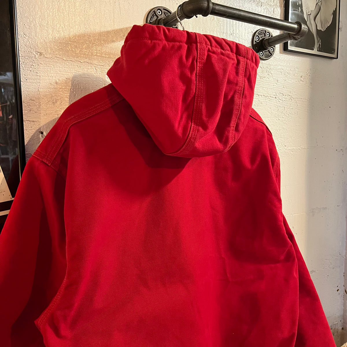 Vintage 2000's Carhartt J140 Red Duck Canvas Quilt Lined Hooded Active Jacket - Size Large - 100% Cotton