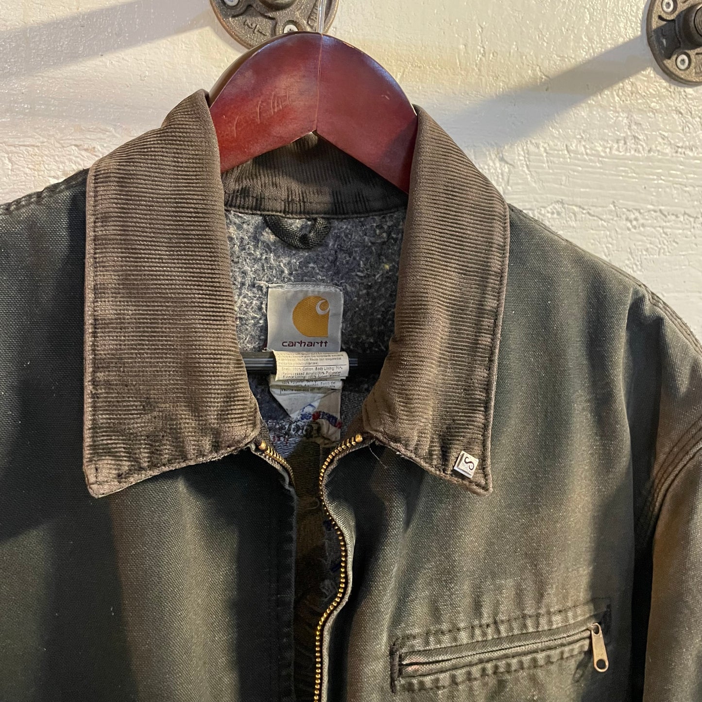 Vintage 2000's  Distressed Embroidered Carhartt Detroit Blanket Lined Jacket - Size Large - Black - J01-BLK
