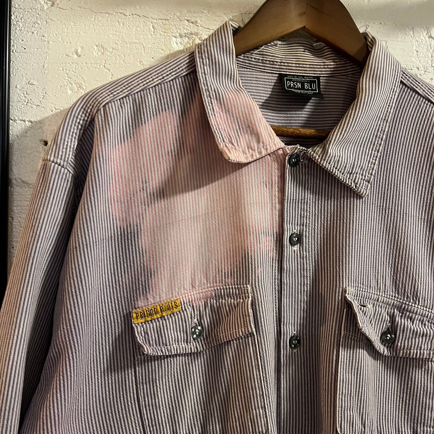 Vintage 90’s Distressed Prison Blues Pin Striped Long Sleeve Button Up Shirt - Size Large - Made In USA - White/Purple