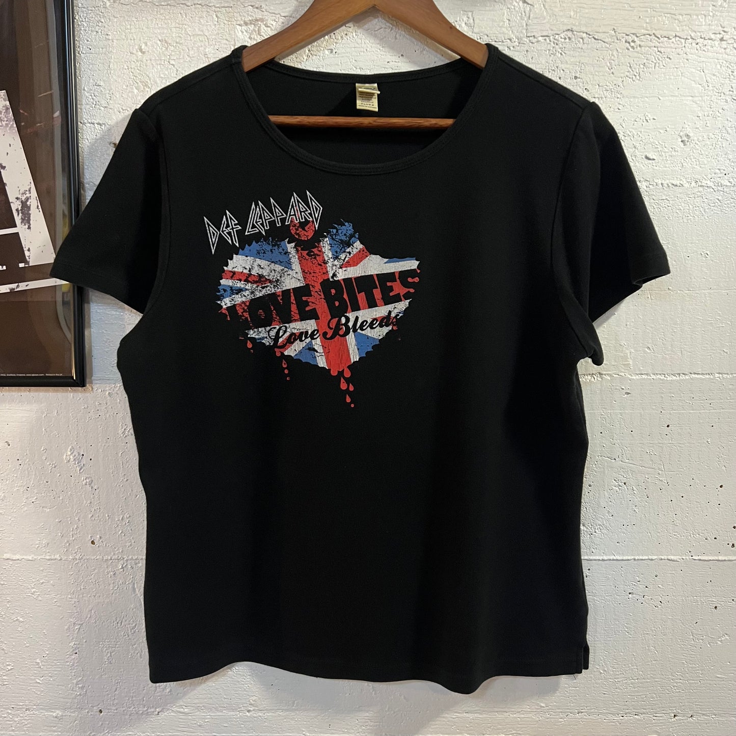 Vintage Def Leppard ‘Love Bites Love Bleeds’ Baby T-Shirt - Size Medium - Black