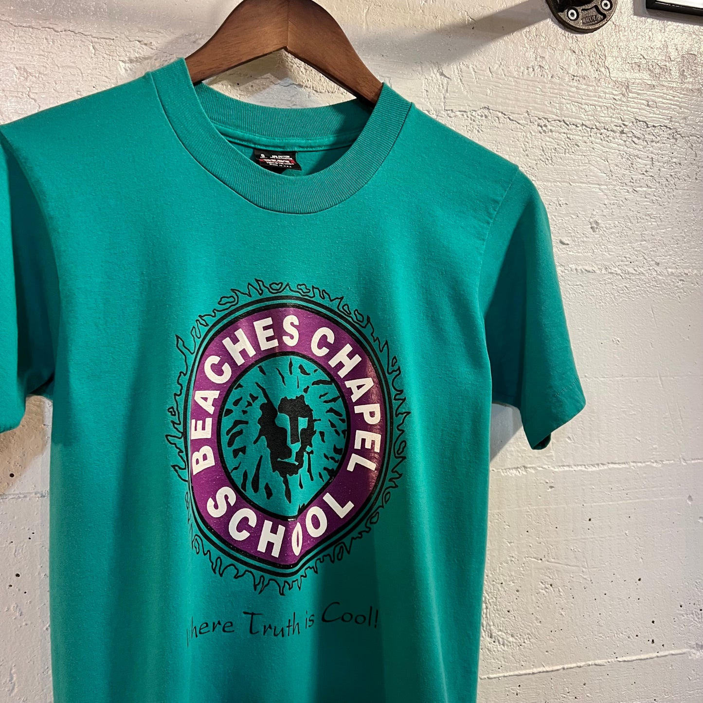 Vintage 90's Religious Jesus Single Stitch T-Shirt - Size Small - Made In USA - Turquoise/Purple