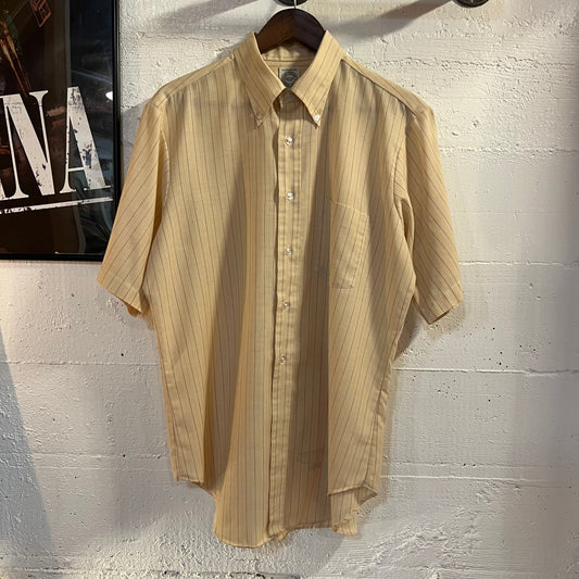 True Vintage 60's Union Made Arrow Cum Laude Short Sleeve Striped Decton Oxford Button Down Shirt - Size Large - Made In USA - Orange Sherbert