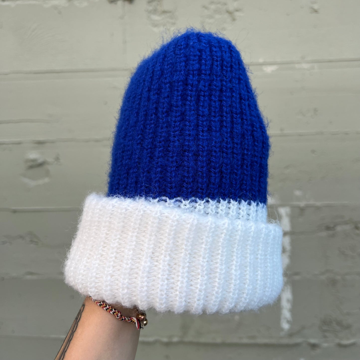 Vintage Mercedes-Benz Ribbed Knit Cuffed Beanie - One Size Fits Most - Blue/White