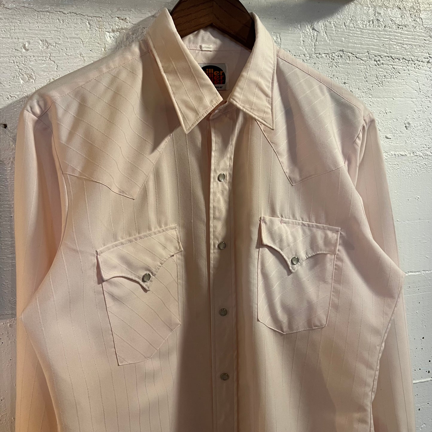 Vintage Miller Western Wear Pink Pearl Snap Western Shirt - Size Large (16-35) - Pink