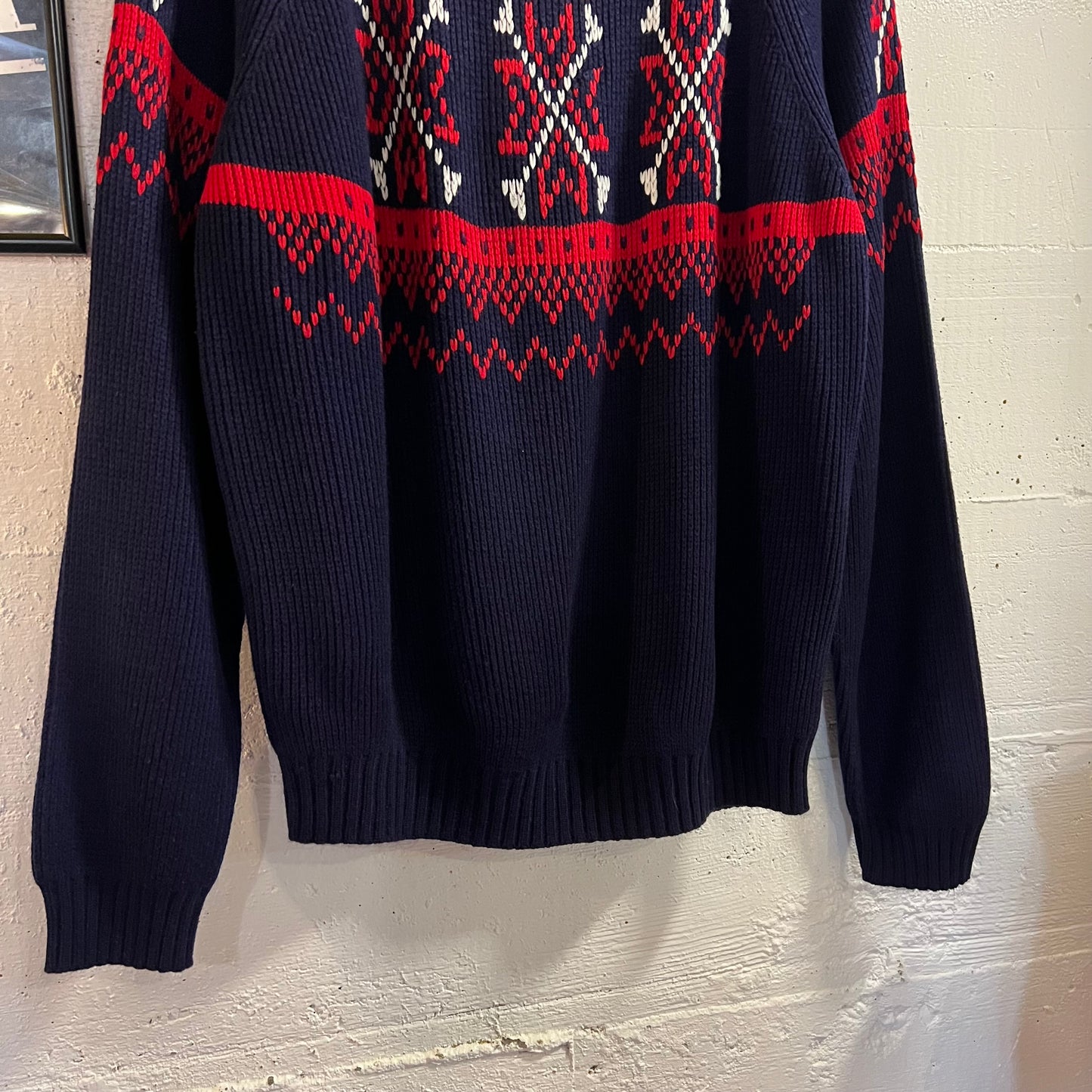 Vintage 70’s JCPenney Fair Isle Geometric Patterned Knit Raglan Sweater - Size Medium - Red/Navy/White