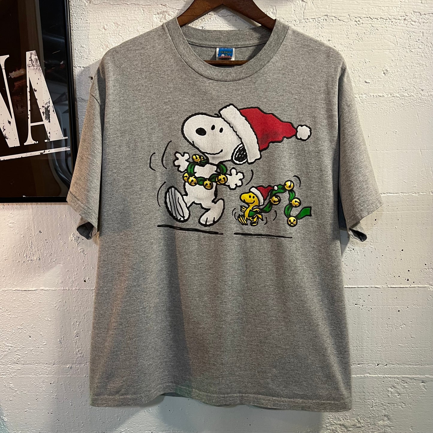 Vintage Peanuts 'Snoopy & Woodstock' Puff Print Christmas T-Shirt - Size XL - Heather Grey