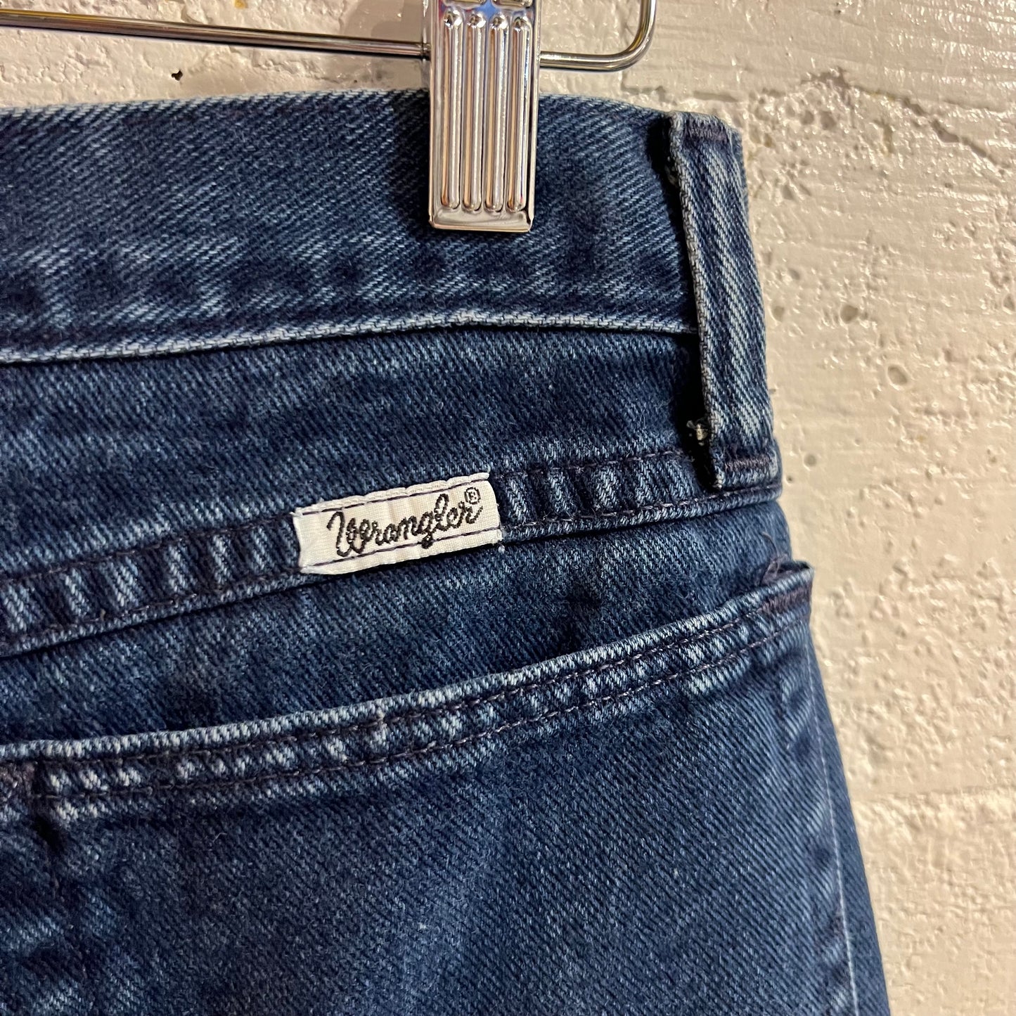 Vintage 80's/90's Wrangler Women's Exposed Button Fly High Waisted Jeans - Size (7) 27"x30.5" - Made In USA - Deep Indigo - 26WMSAB