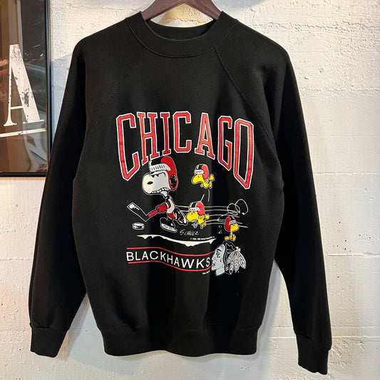 Vintage 90's NHL Chicago Blackhawks Snoopy & Woodstock Raglan Crewneck Sweatshirt - Size Medium - Made In USA