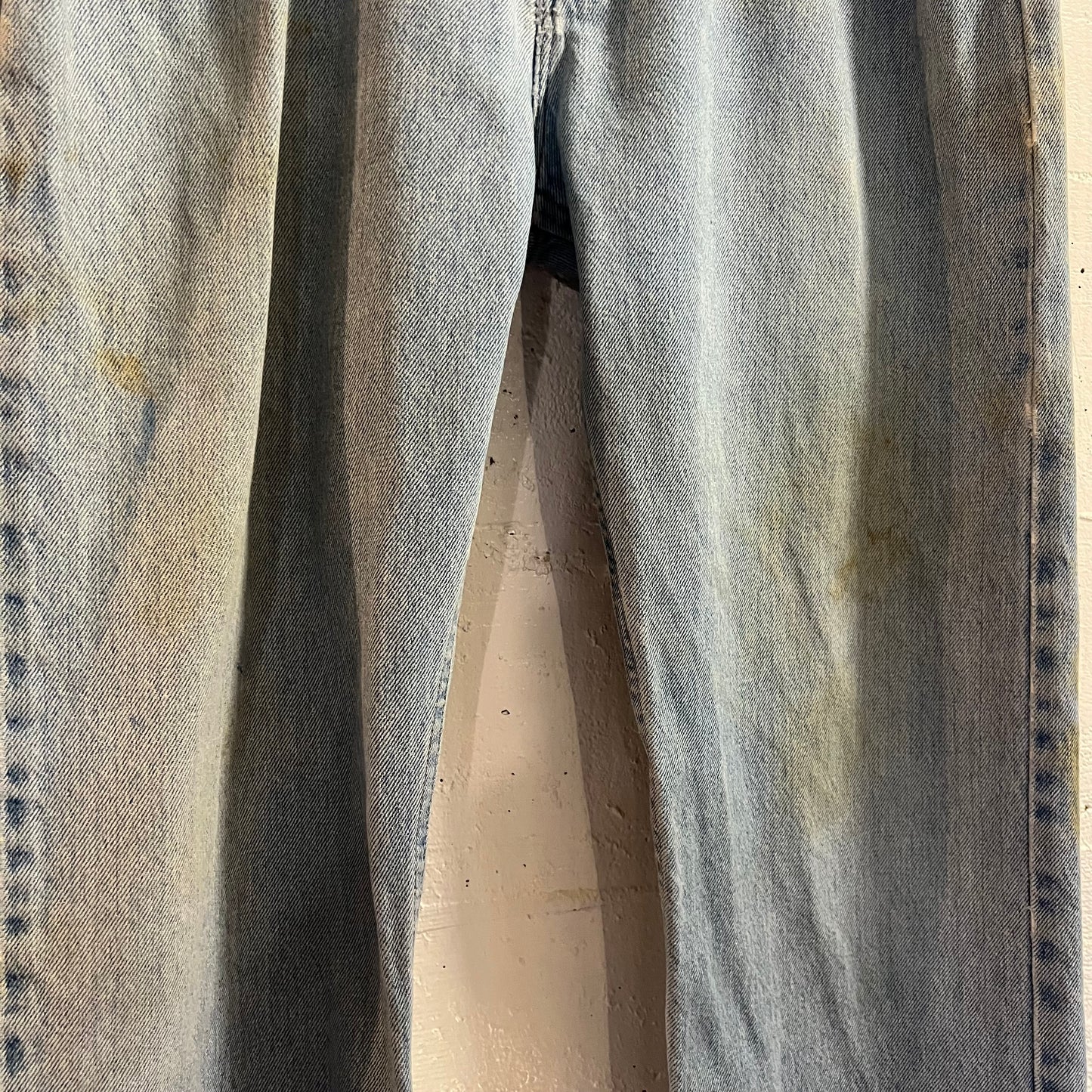 Vintage 2000's Wrangler Light Wash Distressed Straight Leg Denim Jeans - Size 36" x 32" - Light Wash Denim