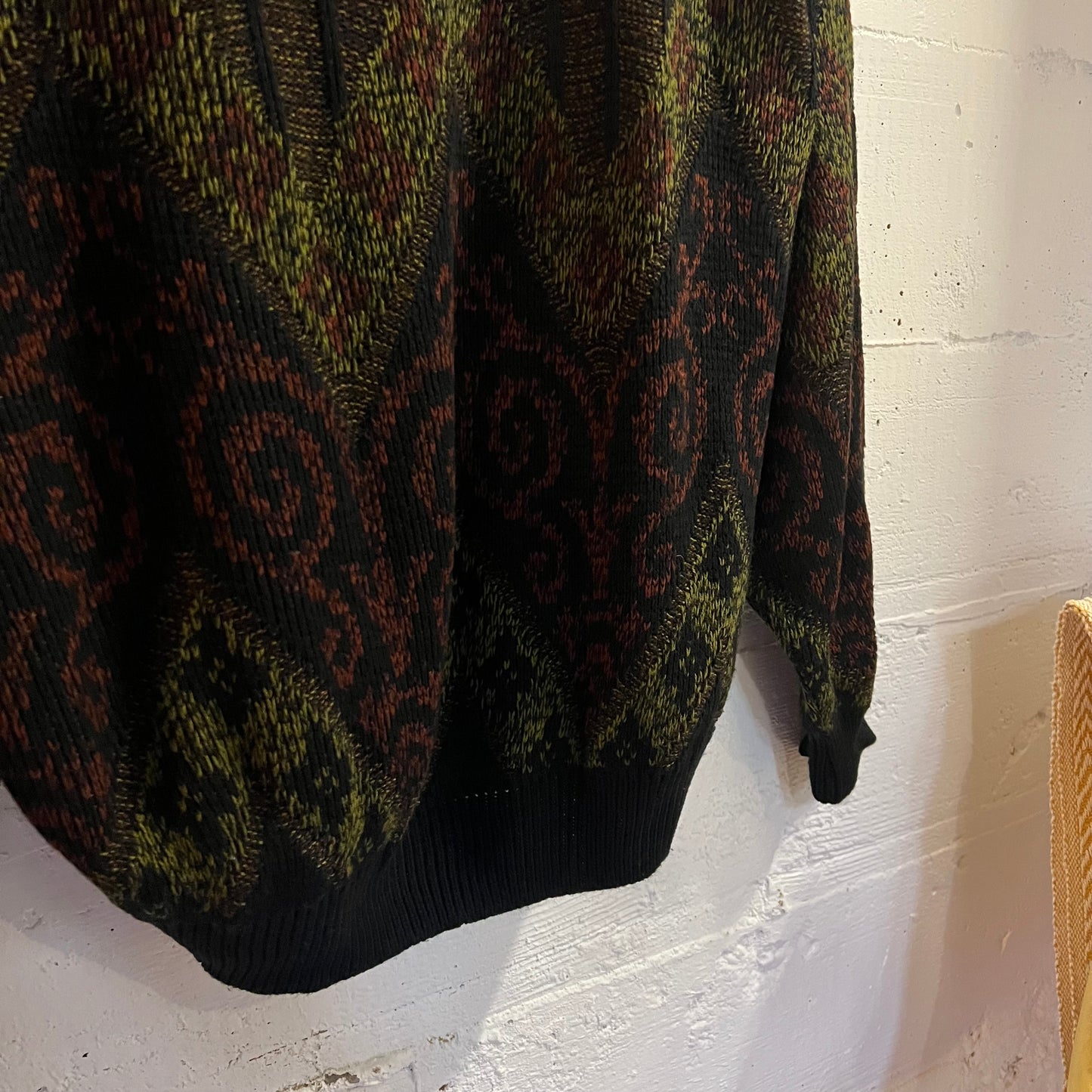 Vintage 90’s Robert Bruce Geometric Patterned Knitted Sweater - Size XL - Made In USA - Black/Red/Olive Green