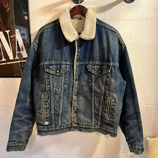 Vintage Distressed 90's Levi's Sherpa Lined Denim Type III Trucker Jacket - Size M - Made In USA - Factory 527 - Faded Indigo Denim