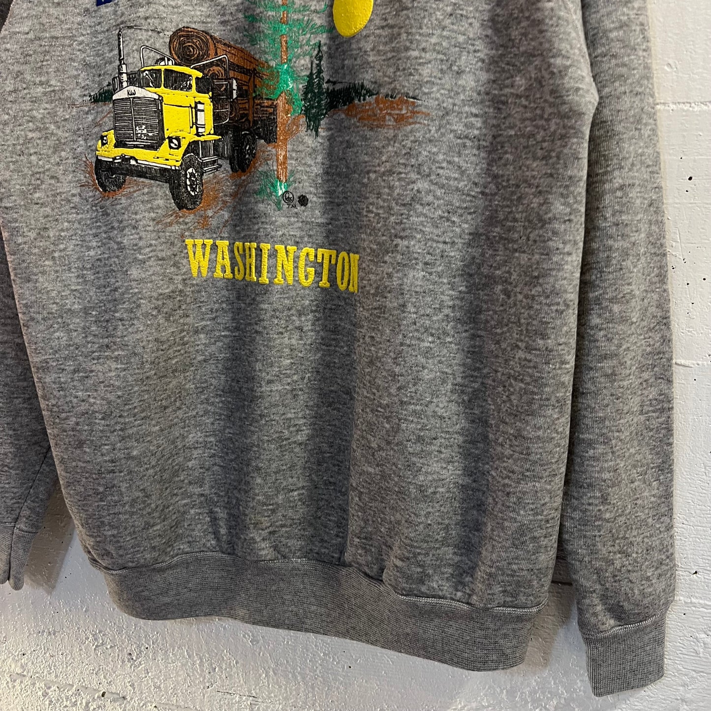 Vintage 80’s Humptulips, Washington Puff Print Raglan Sleeve Crewneck Sweatshirt - Size XL - Made In USA - Heather Grey/Multi