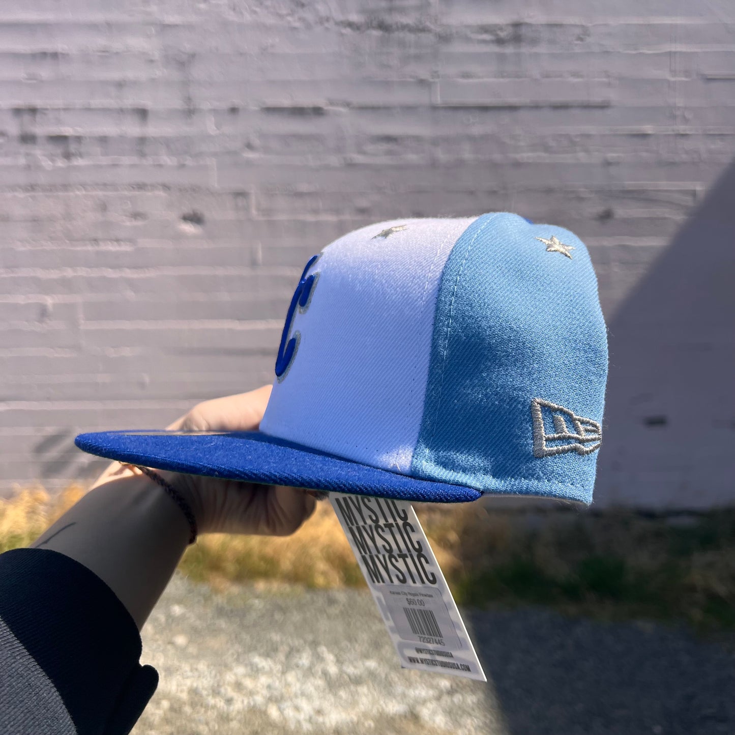 Kansas City Royals Pinwheel New Era Fitted Hat - Size 7-1/2 - Blue/White