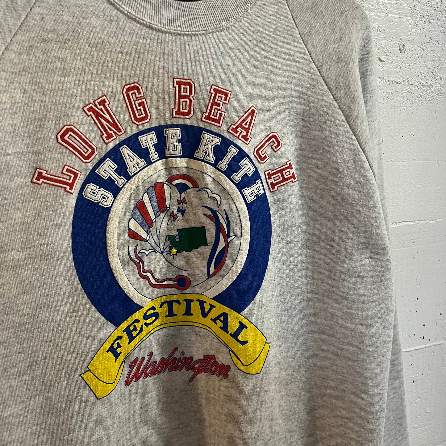 Vintage 90's Long Beach Washington State Kite Festival Raglan Sleeve Crewneck Sweatshirt -  Size XL - Ash Heather Grey