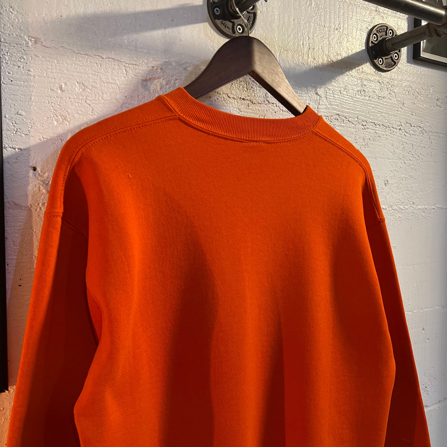 Vintage 1980's Auburn University Russell Athletic Distressed Crewneck Sweatshirt - Size Large - Made in USA - Orange/Navy