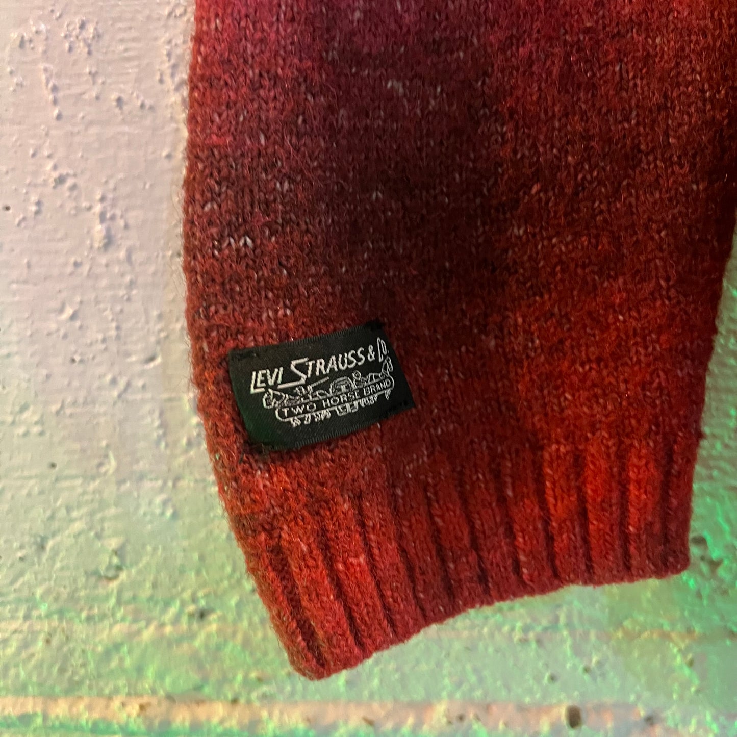 Levi's Battery Crewneck Sweater - Size Small - Multicolor - Relaxed Fit