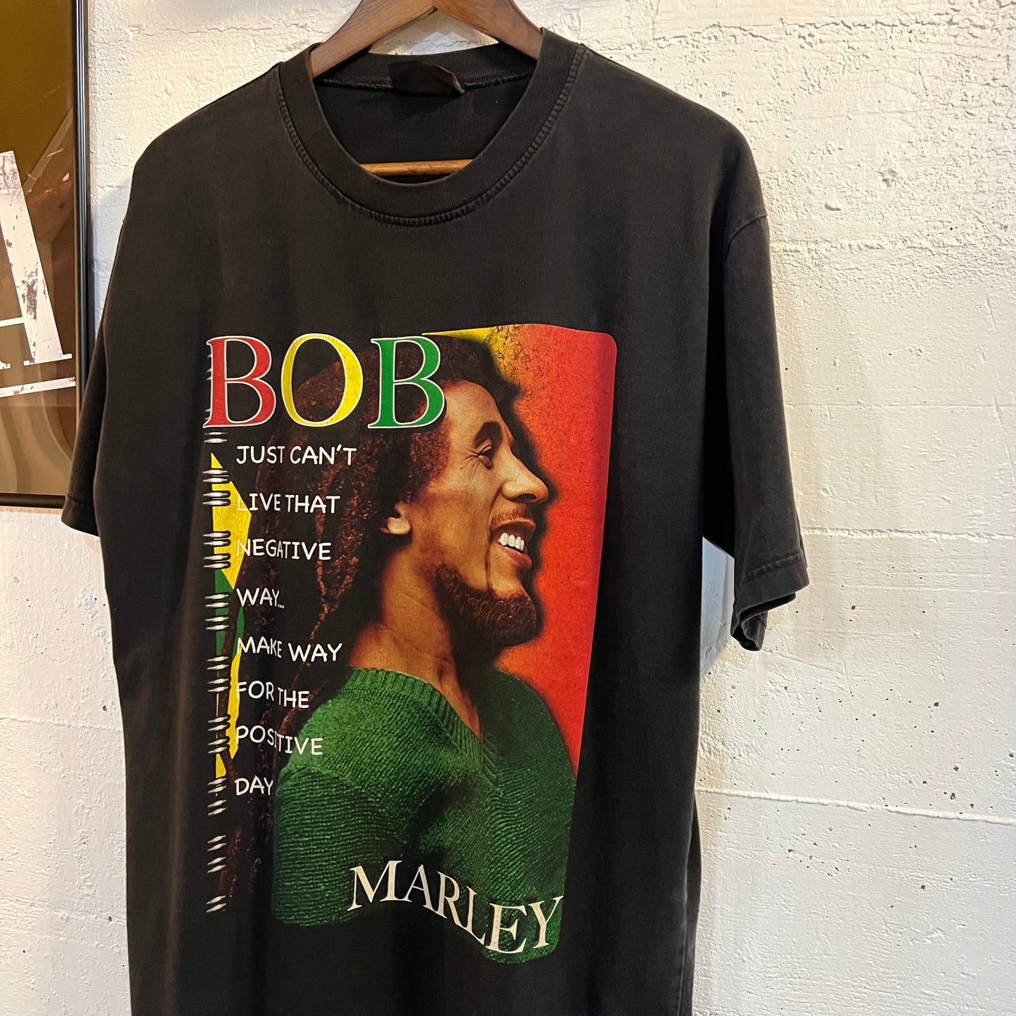 Vintage Zion Bob Marley Graphic Lyric T-Shirt - Size Large - Black/White/Multicolor