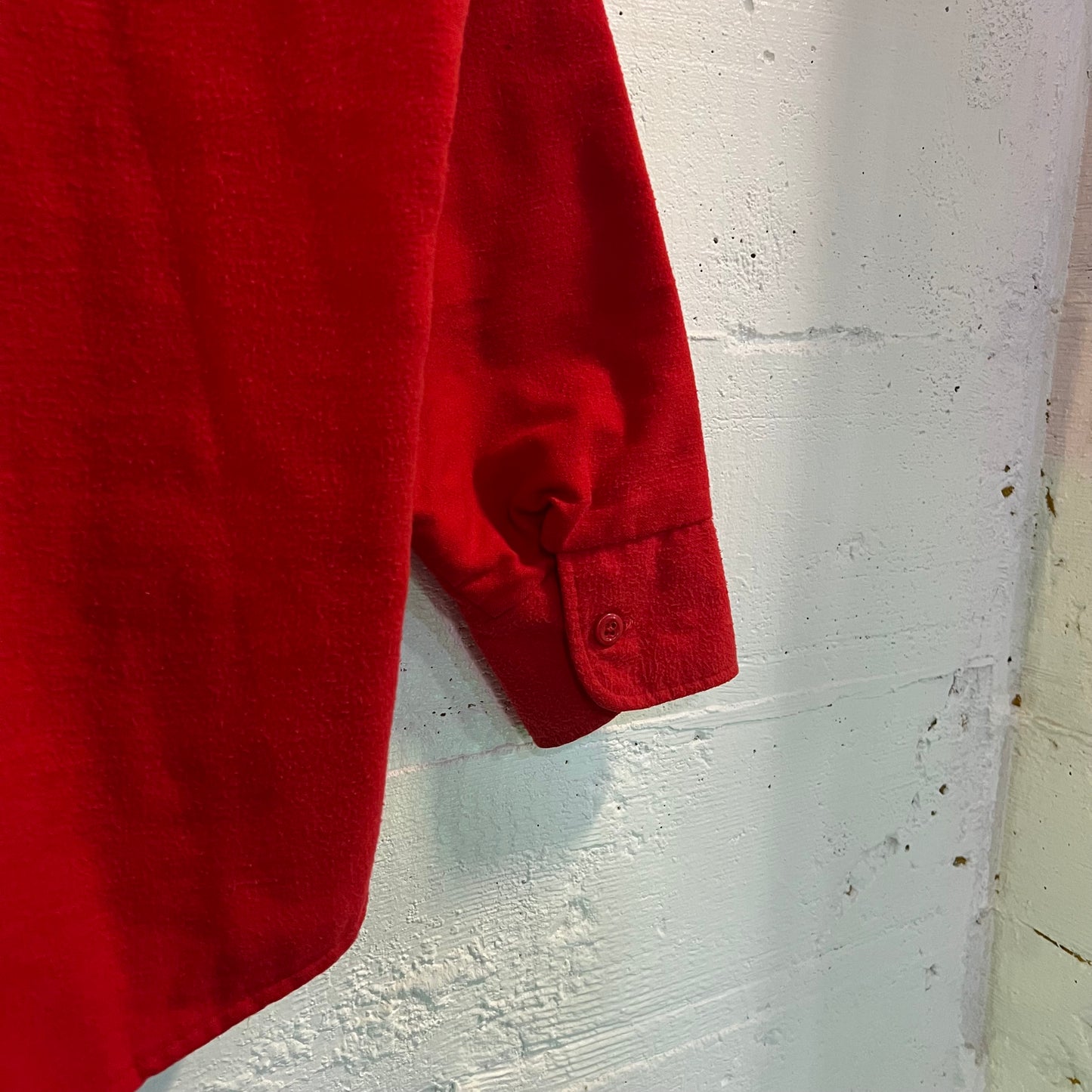 True Vintage 60's/70's Sears Fieldmaster Quilt Lined Flannel Shirt - Size Medium (15-15.5) - Red