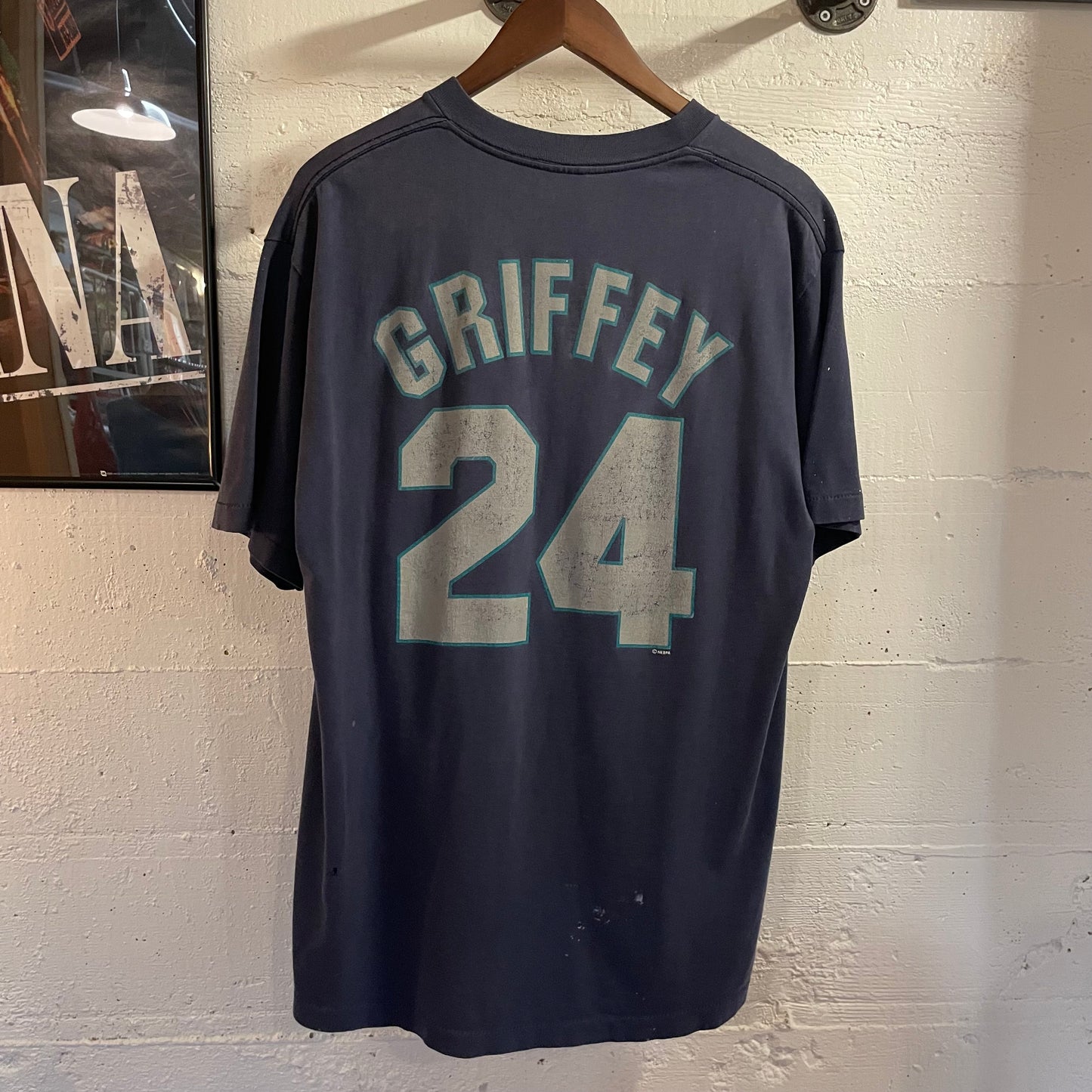 Vintage 90’s Distressed Seattle Mariners MLB ‘Griffey #24’ Single Stitch T-Shirt - Size Large - Made In USA - Navy/Teal/Silver