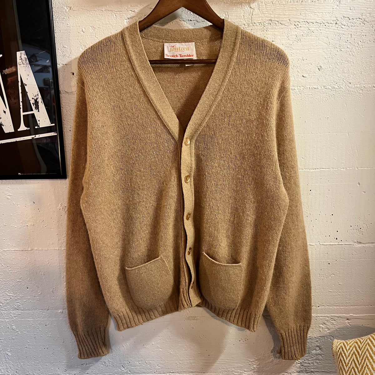 True Vintage 60’s/70’s Jantzen Scotch Tumbler Knitted Cardigan Sweater - Size Medium - Made In USA - Beige