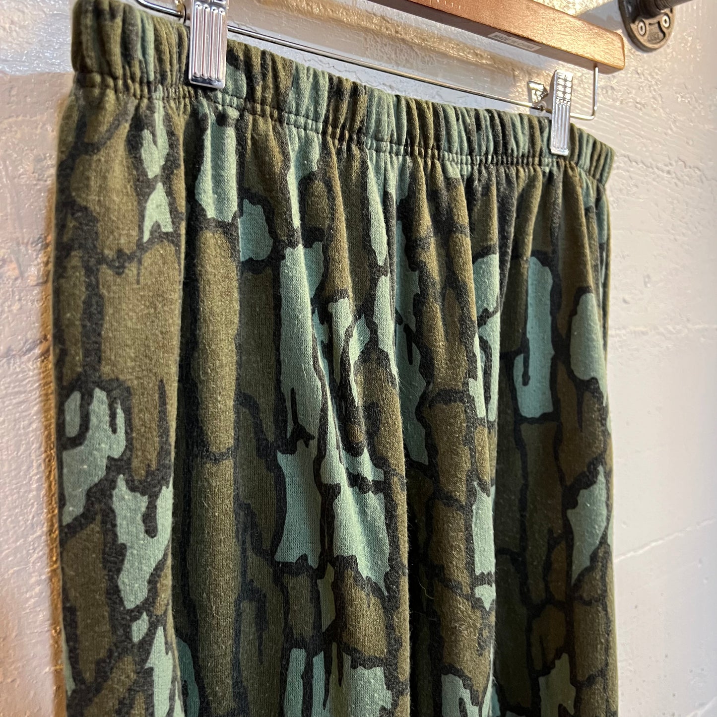 Vintage Trebark Camo Sweatpants - Size S/M (26"-34") - Made In USA -