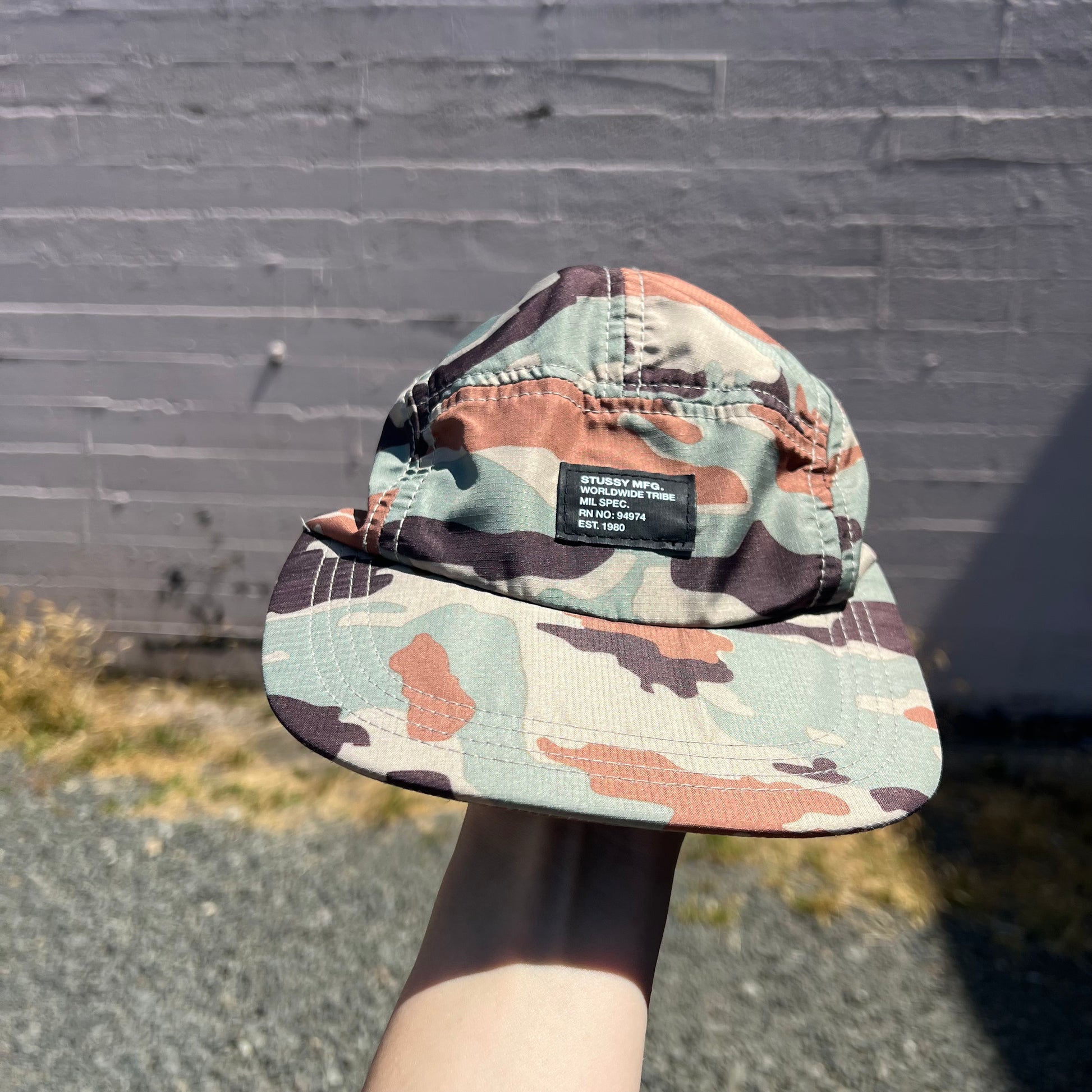 Stussy army top bucket hat